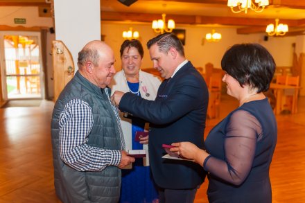 Wręczenie medali przez Burmistrz Miasta Wisła